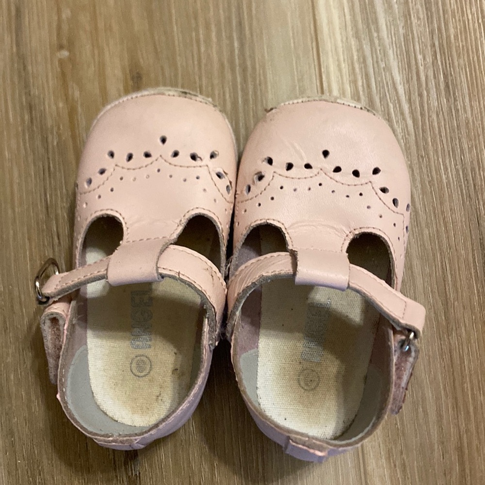 Angel shoes
